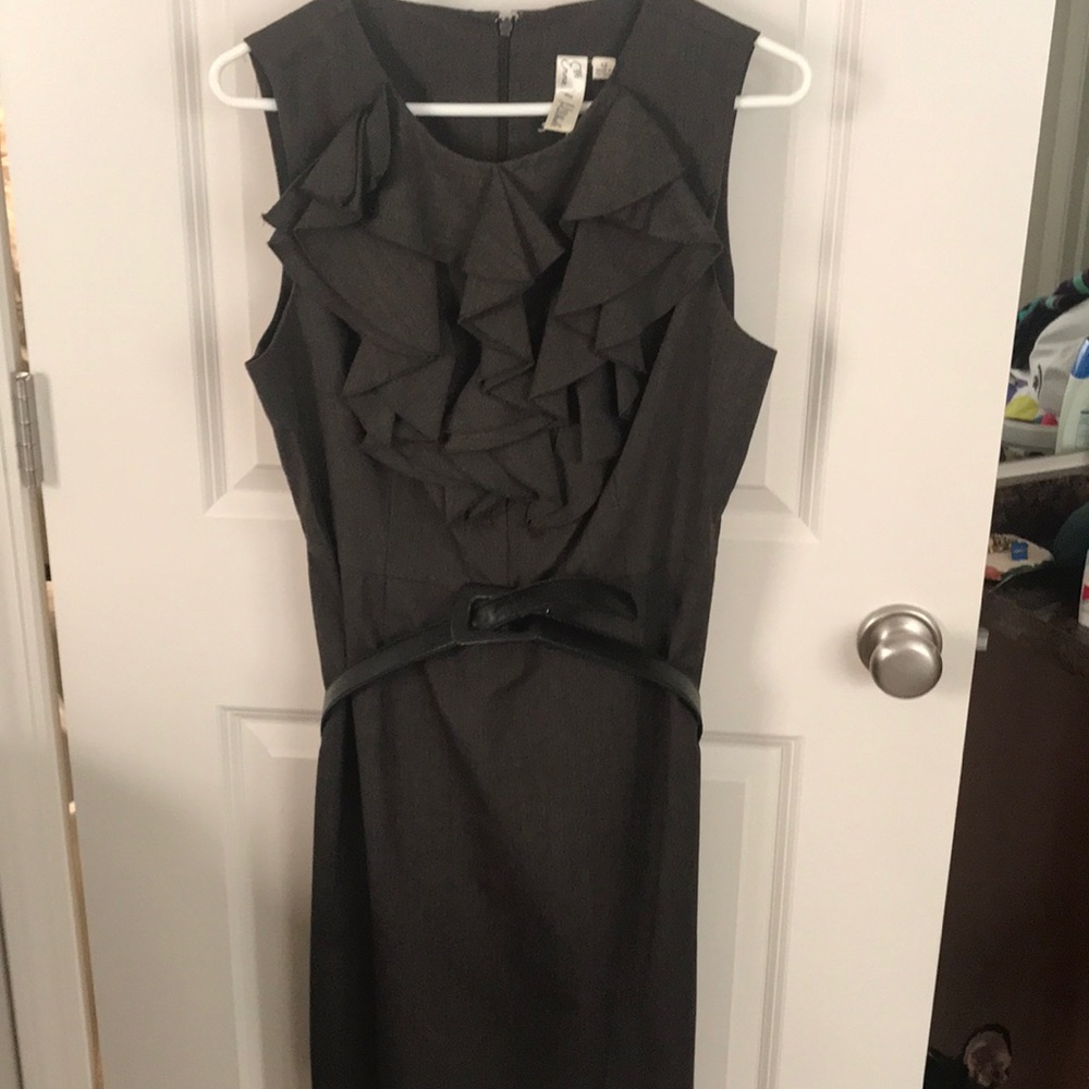 Dress with ruffle detail